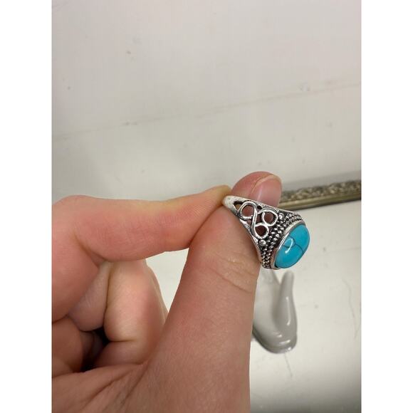 Celtic Blue Oval Faux Silver Turquoise Stone ring Size 6 - Picture 4 of 7
